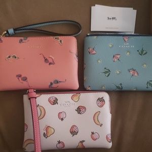 New with tags coach wristlets